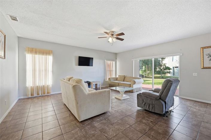 Image No.13-Maison de 4 chambres à vendre à Saint John