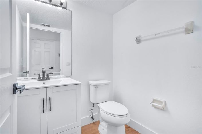 Image No.28-4 Bed House for sale