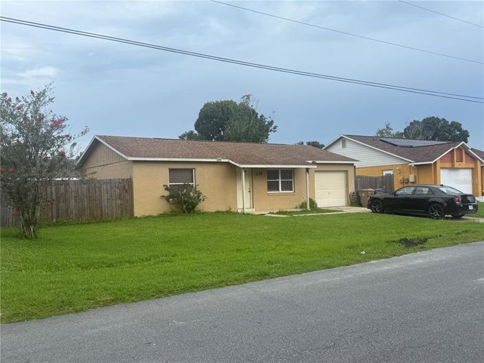 Image No.2-Maison de 2 chambres à vendre à Saint John