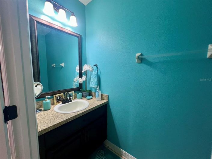 Image No.32-5 Bed House for sale