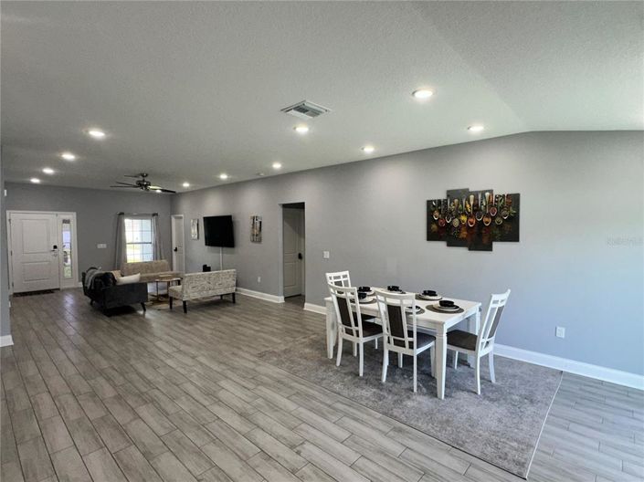 Image No.3-Maison de 4 chambres à vendre à Saint John