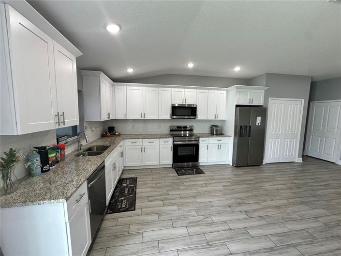 Image No.7-Maison de 4 chambres à vendre à Saint John