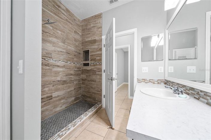 Image No.29-Maison de 3 chambres à vendre à Saint John