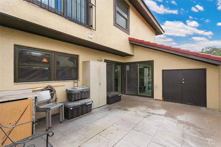 Image No.24-3 Bed Townhouse for sale