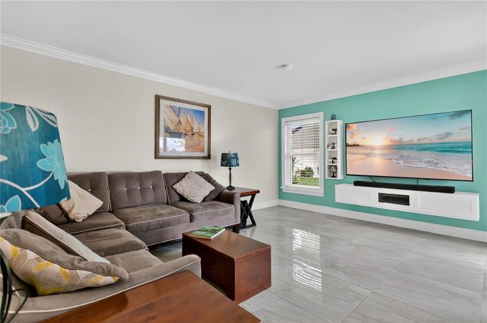 Image No.3-3 Bed Townhouse for sale