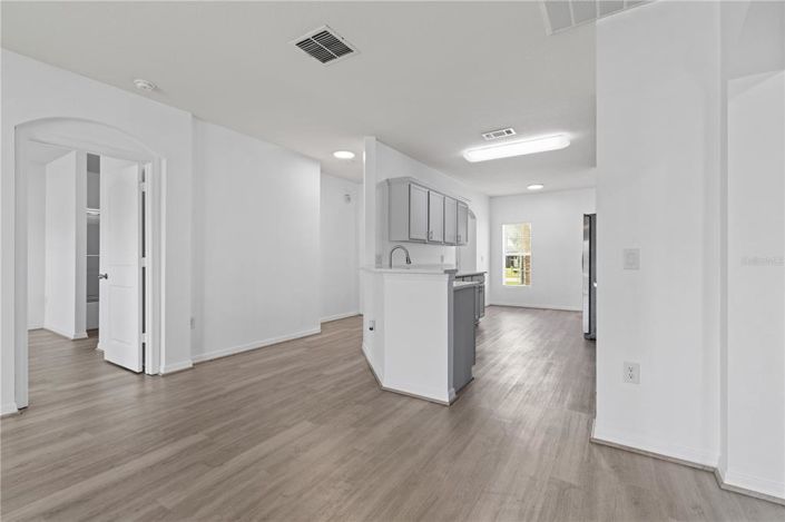 Image No.14-4 Bed House for sale