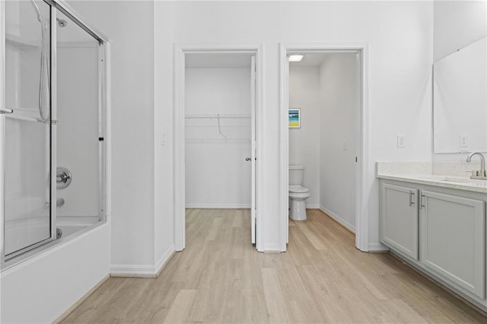 Image No.24-4 Bed House for sale