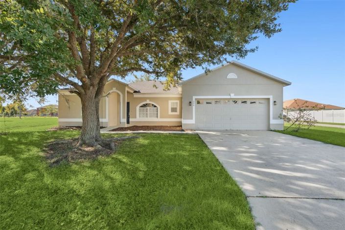 Image No.2-Maison de 4 chambres à vendre à Saint John