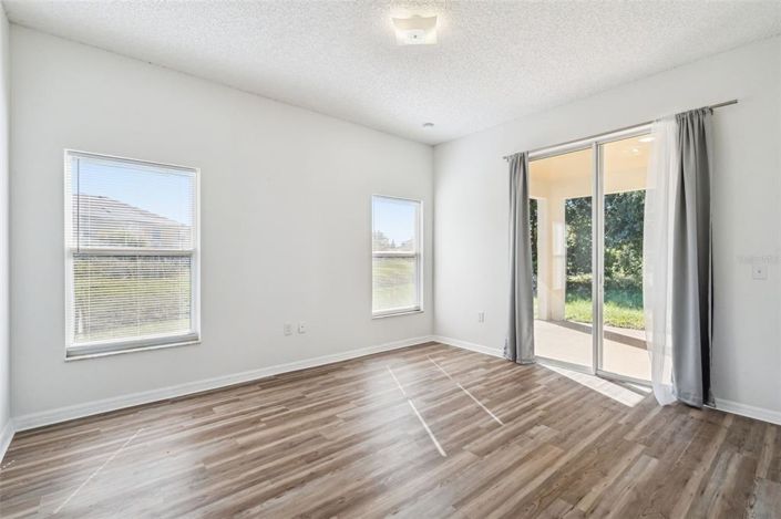 Image No.22-4 Bed House for sale