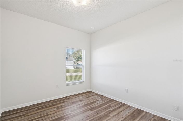 Image No.41-4 Bed House for sale