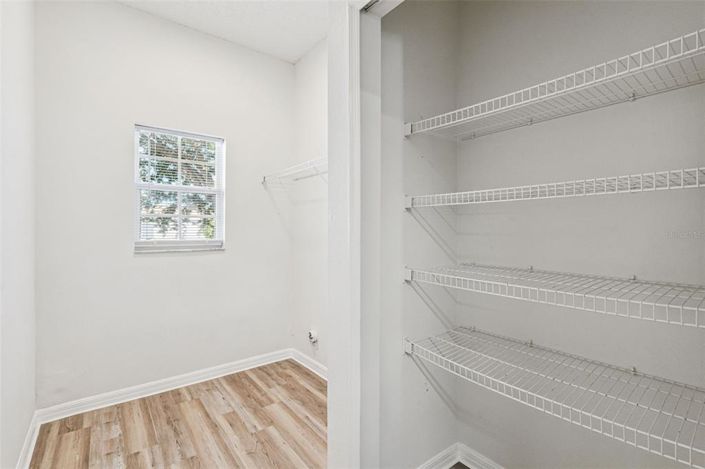 Image No.42-4 Bed House for sale