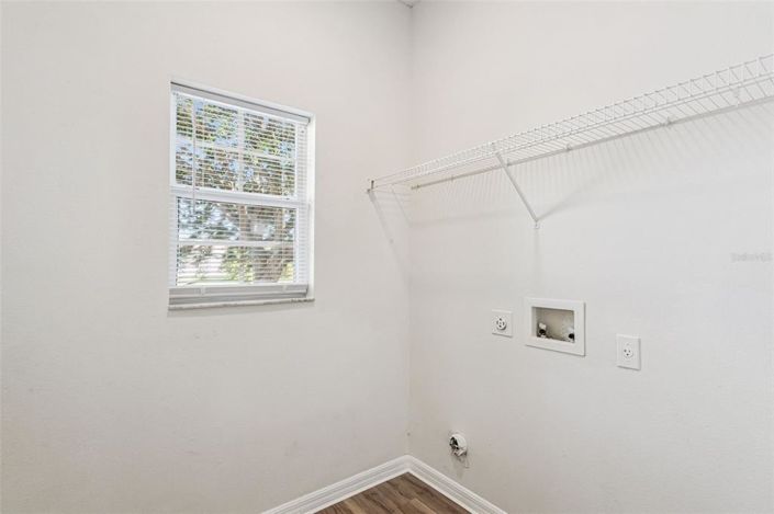 Image No.43-4 Bed House for sale