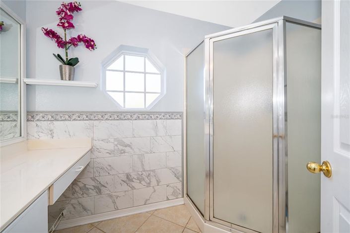 Image No.15-3 Bed House for sale