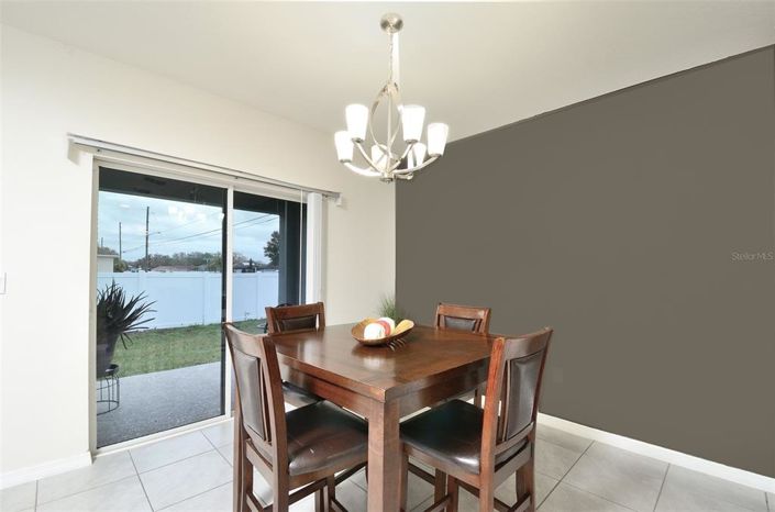 Image No.8-Maison de 4 chambres à vendre à Saint John