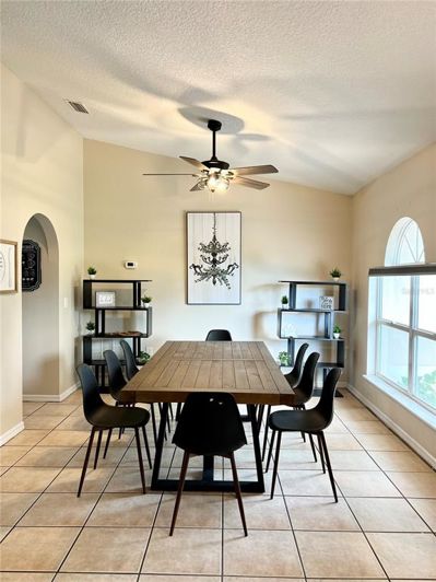 Image No.2-Maison de 3 chambres à vendre à Saint John