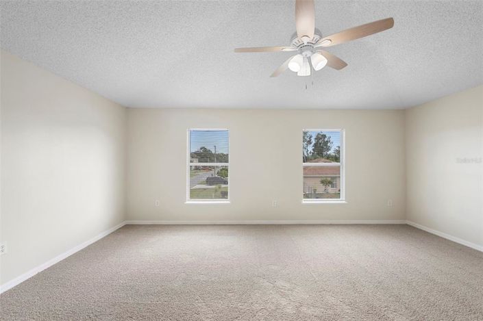 Image No.22-5 Bed House for sale