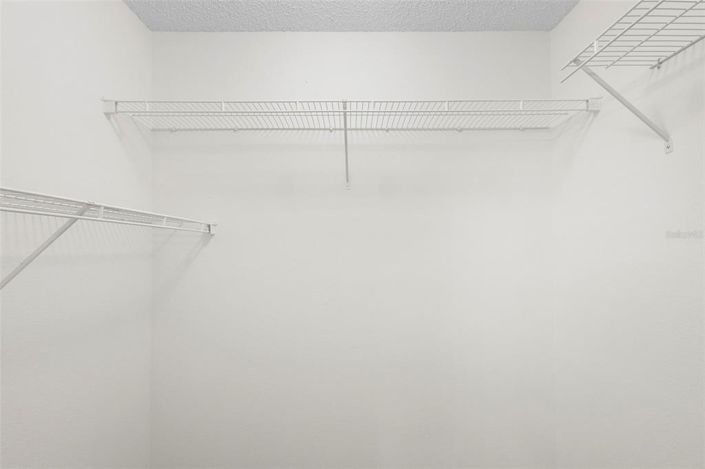 Image No.25-5 Bed House for sale