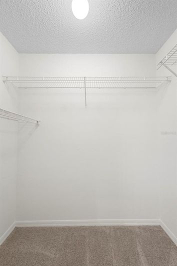 Image No.26-5 Bed House for sale