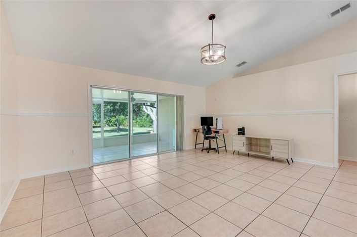 Image No.15-Maison de 5 chambres à vendre à Saint John