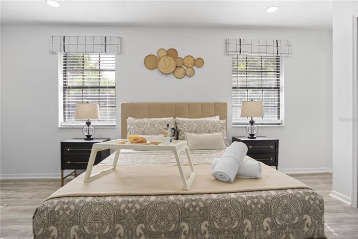 Image No.55-6 Bed House for sale