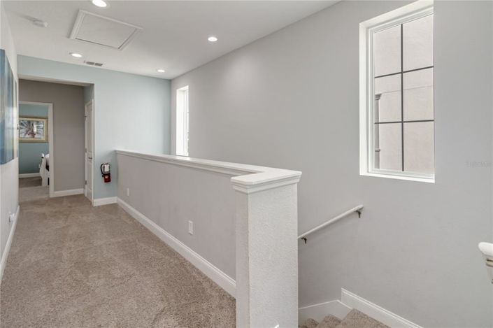 Image No.26-5 Bed Townhouse for sale