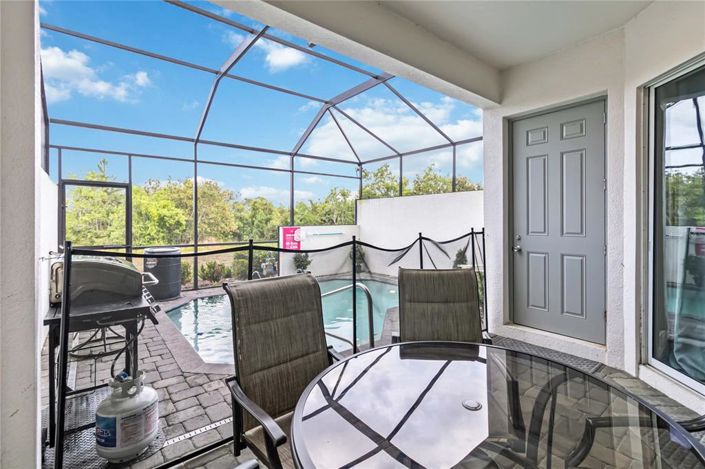 Image No.41-5 Bed Townhouse for sale