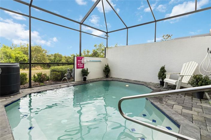 Image No.43-5 Bed Townhouse for sale