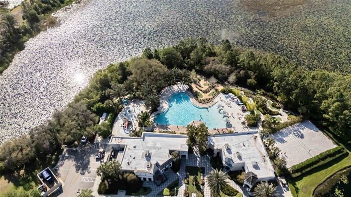 Image No.48-5 Bed Townhouse for sale