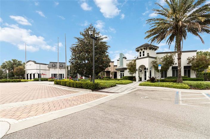 Image No.53-5 Bed Townhouse for sale