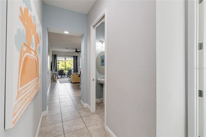 Image No.7-5 Bed Townhouse for sale