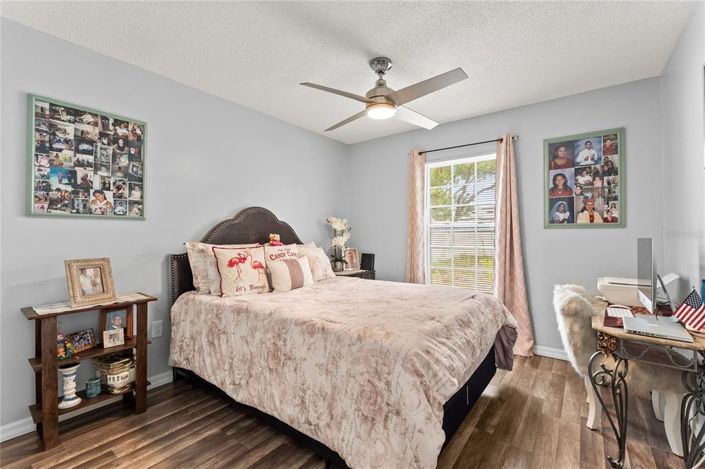 Image No.14-3 Bed House for sale