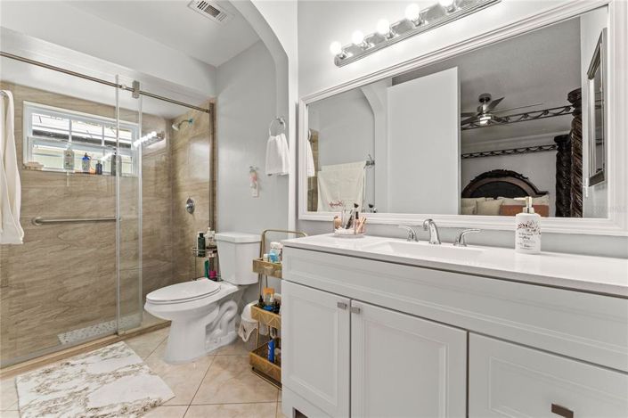 Image No.19-3 Bed House for sale