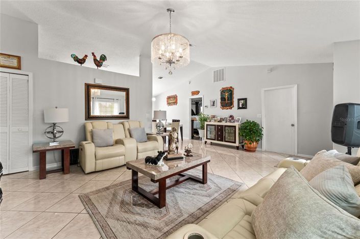 Image No.5-3 Bed House for sale