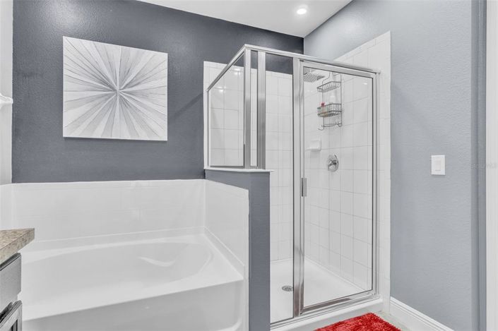 Image No.20-4 Bed House for sale