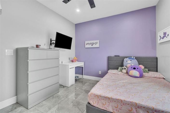 Image No.25-4 Bed House for sale