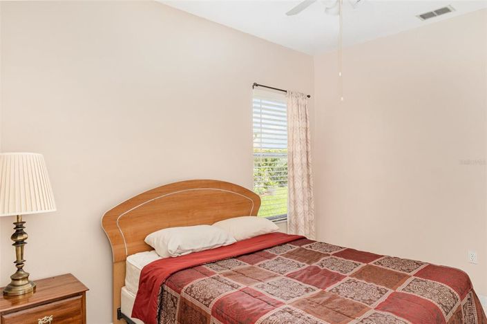 Image No.19-4 Bed House for sale