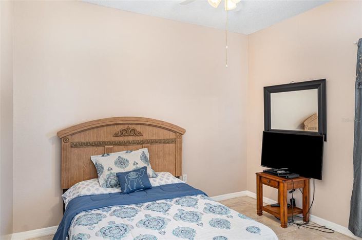 Image No.23-4 Bed House for sale