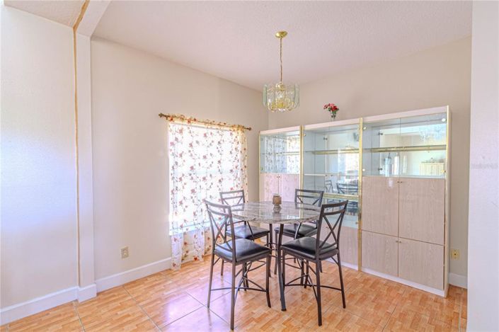 Image No.12-Maison de 5 chambres à vendre à Saint John