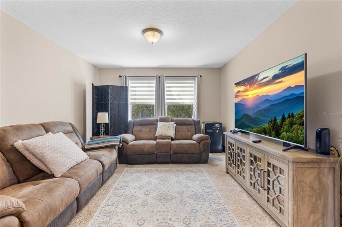 Image No.17-4 Bed House for sale