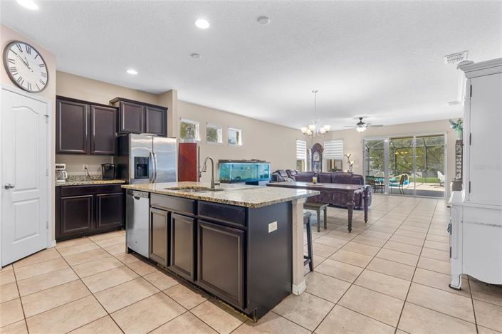 Image No.7-4 Bed House for sale