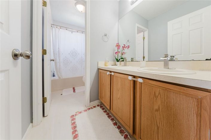 Image No.32-4 Bed House for sale