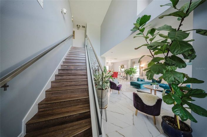 Image No.6-4 Bed House for sale