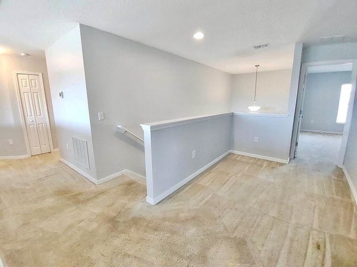 Image No.18-6 Bed House for sale