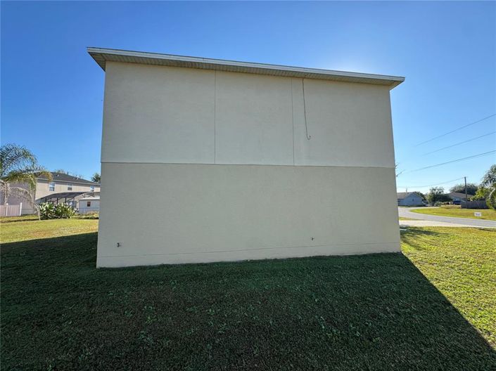 Image No.16-4 Bed House for sale