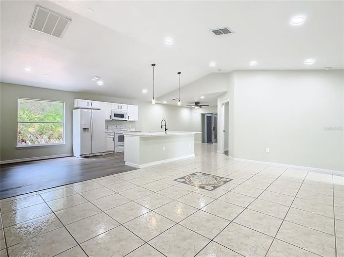 Image No.17-Maison de 4 chambres à vendre à Saint John