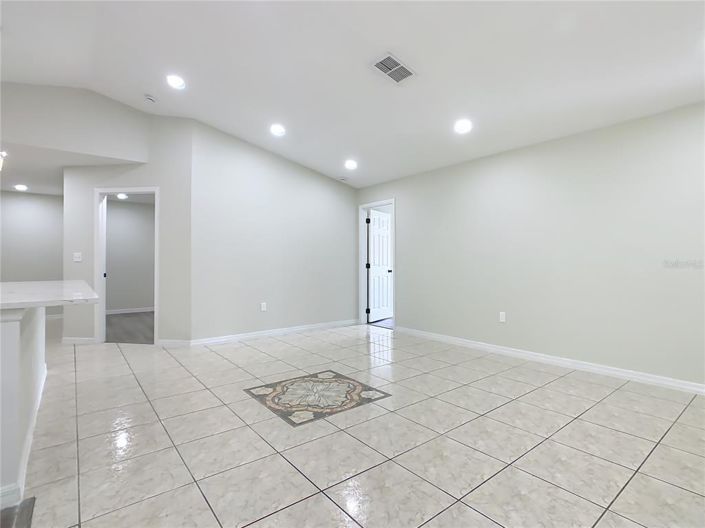 Image No.20-Maison de 4 chambres à vendre à Saint John