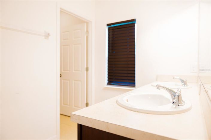 Image No.9-Maison de 4 chambres à vendre à Saint John