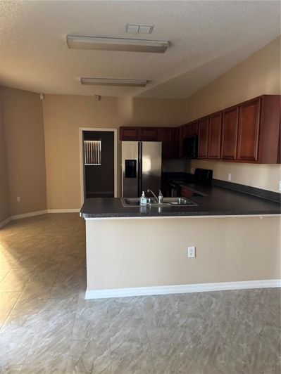 Image No.4-Maison de 4 chambres à vendre à Saint John