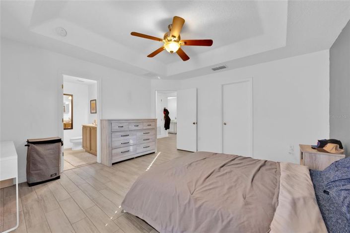 Image No.17-3 Bed House for sale