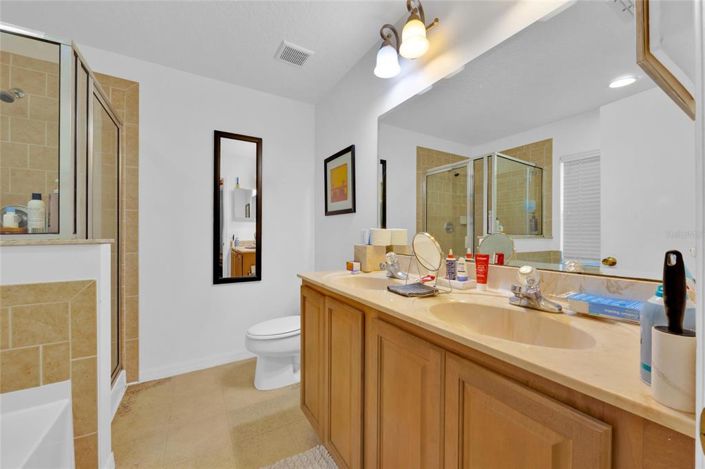 Image No.18-3 Bed House for sale